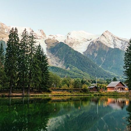 Apartment Le Pied Du Brevent - Walk To Ski Lift, Chamonix Getaway Luaran gambar