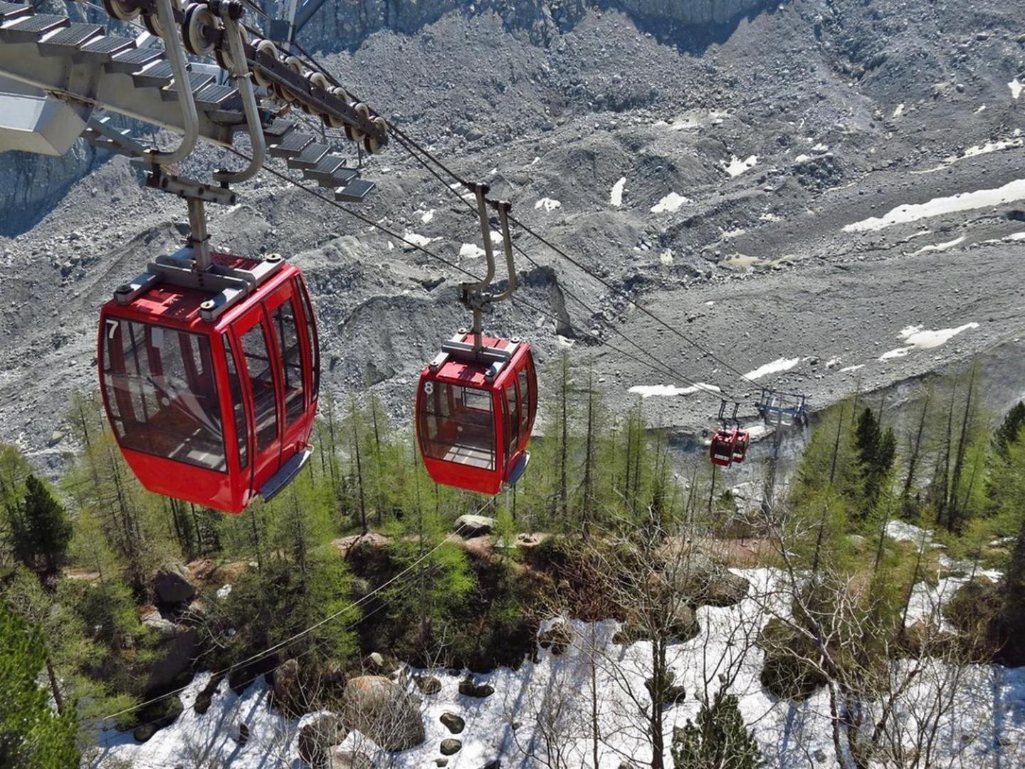 Apartment Le Pied Du Brevent - Walk To Ski Lift, Chamonix Getaway Luaran gambar